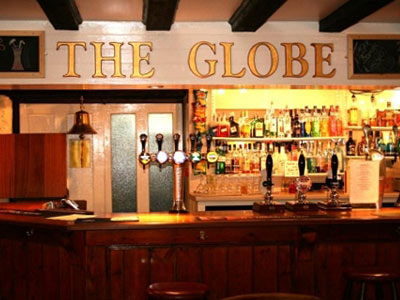 the globe pub bar